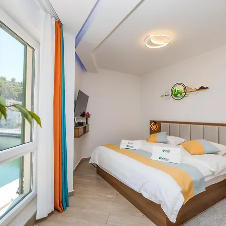 Kanjon Zrmanje Hotel 3*