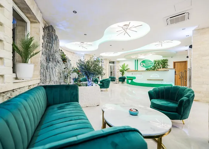 Hotel Kanjon Zrmanje 3*